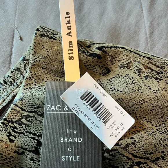 Zac & Rachel Green & Black Snake Skin Pants | M - Picture 4 of 5